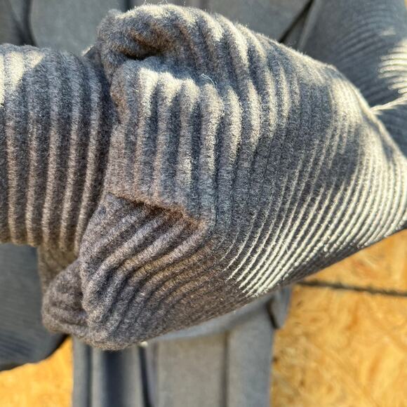 AKIRA PIPING BALLOON SLEEVE TRENCH COAT Sz L - Picture 9 of 10